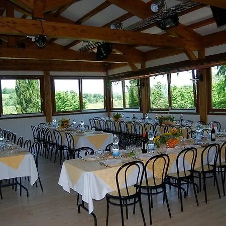 Farm stay Tenuta Il Pino *