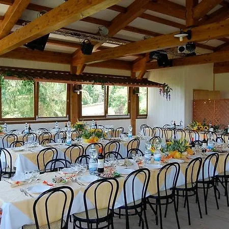 Tenuta Il Pino Farm stay