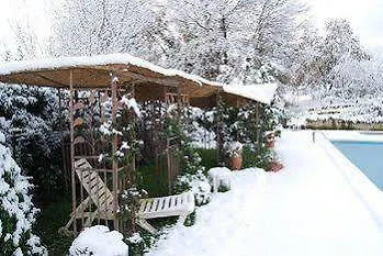 Tenuta Il Pino Farm stay